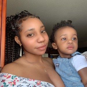 Meet your Posher, Dana